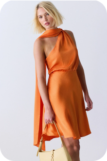 Robe satinée orange